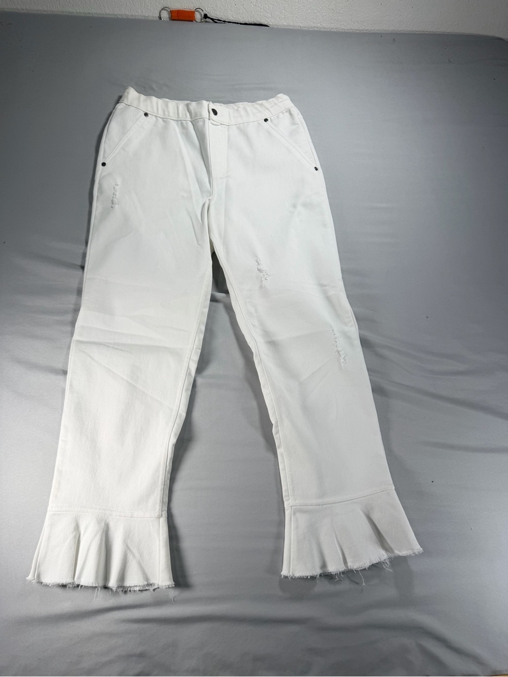 HUE White Ruffle Hem Denim Skimmer Pants Jeans Size XS / 26 #1079